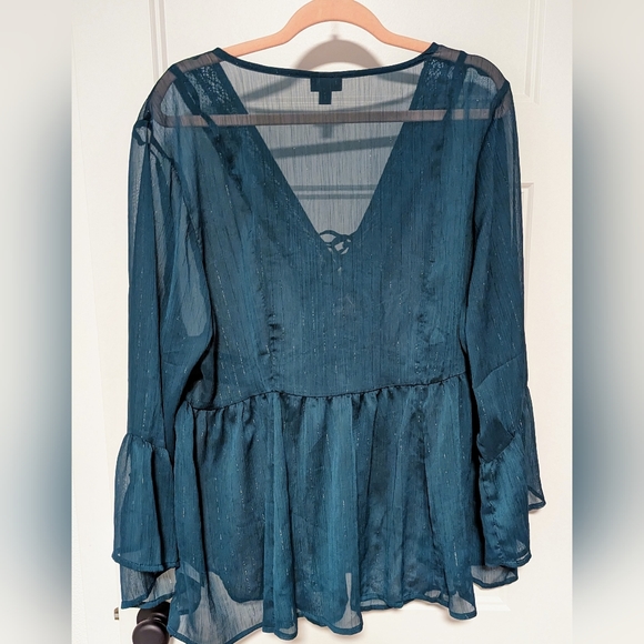 Torrid Babydoll Chiffon Lurex Crochet Detail Lace-Up Blouse Size 2 - Picture 6 of 6